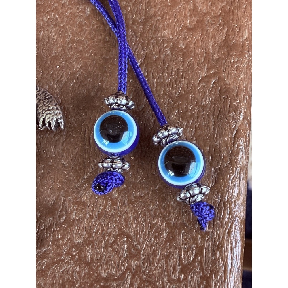 Turtle Charm & Evil Eye Protection Keychain - Picture 2 of 6